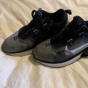 Nike Big Kid's Air Max 2021 Ghost/Obsidian-Ashen Slate Size 1